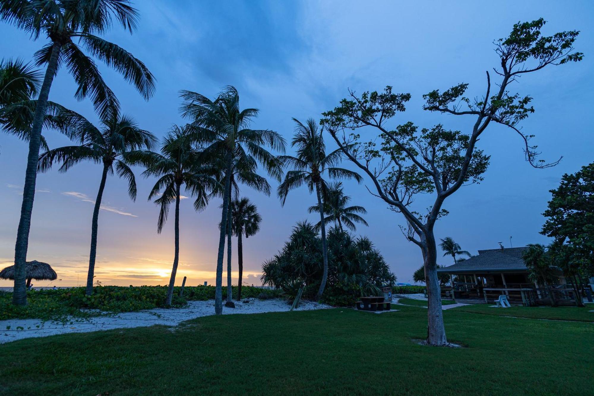 Comfy 3 Bedroom With Parking & Close To Everything North North Naples Exterior foto